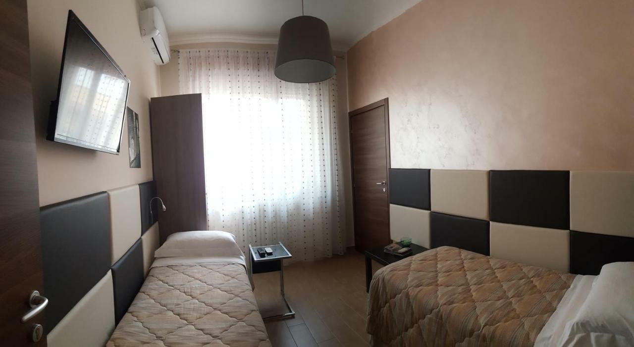 B&B Il Viandante เมซานเย ภายนอก รูปภาพ